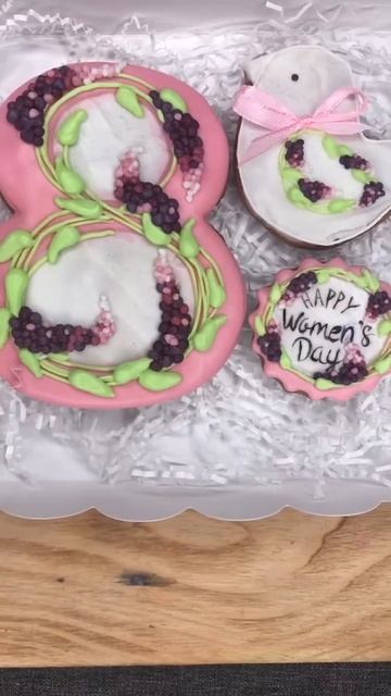 Пряничные домики,имбирные пряники,топперы  на заказ Воронеж