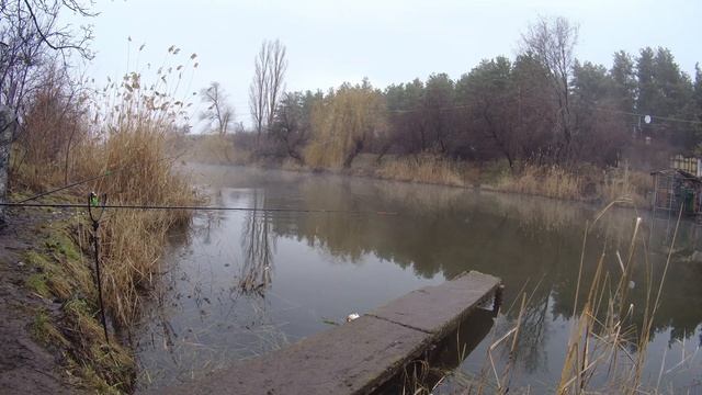 Рыбалка на канале.