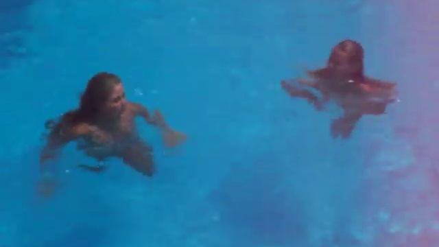 Majesty Palm Beach 2008 Sue & Aspasia