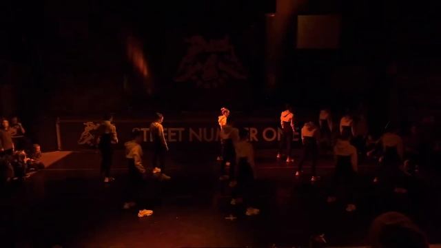 2 место Какой то Клан DANCE SHOW VARSITY