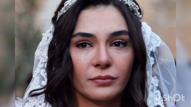 Akin Akinozu🌻 Ebru Sahin -Good Photos 😘