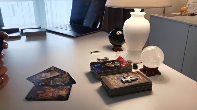 PAVASARIS. ASMENINIS GYVENIMAS NETURINTIEMS POROS.