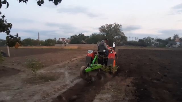 Пахота 2020 - мини-трактор Shifeng SF-244