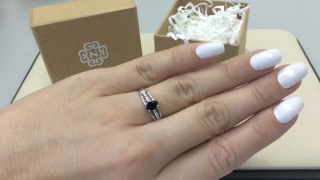 Кольцо 1205 из белого золота 585 пробы с сапфиром и бриллиантами