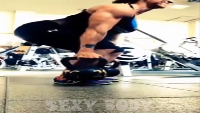 Zoa Linsey IFBB Pro Lifestyle & Competition Coaching