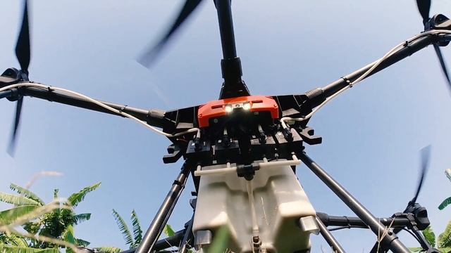 DJI AGRAS T16 โดรนเกษตร 16 ลิตร โดย KRCSHOP