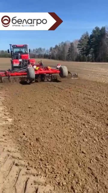 Культиватор КС-6П в работе