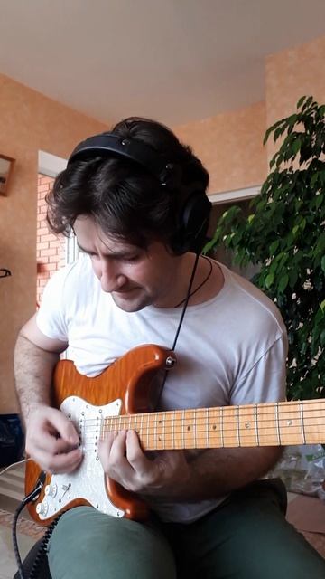 Одна из вариаций восходящего пассажа из гитарной пьесы Майкла Анджело Батио 