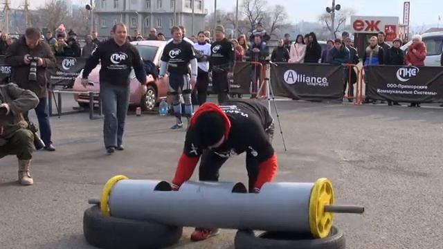 Харченко Евгений бревно