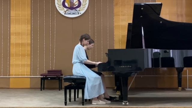 VID-20250423-WA0009.mp4