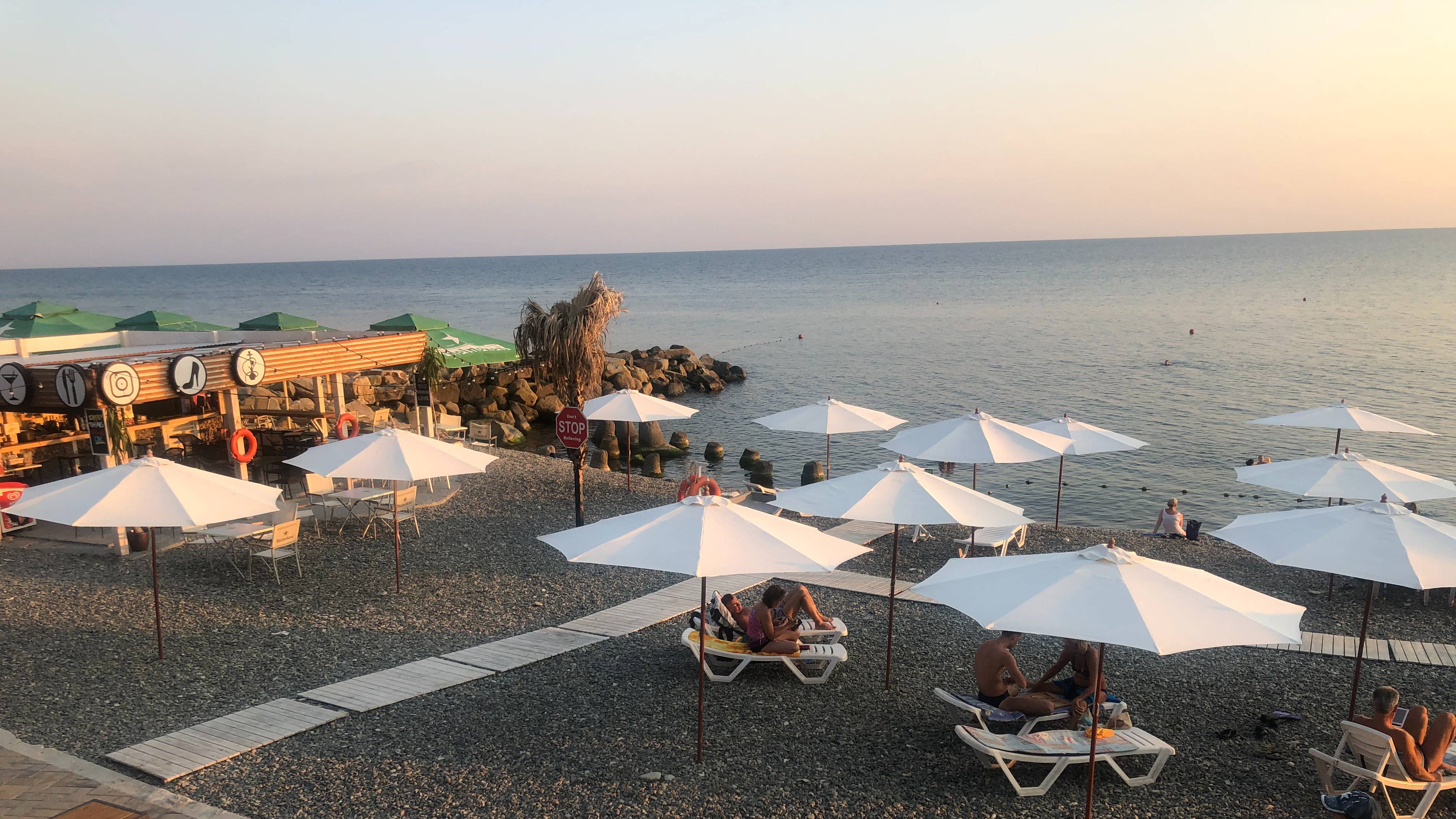 Апрель Макопсе мск