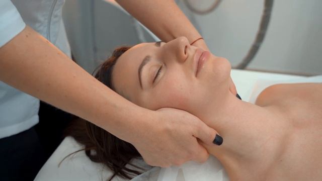 Массаж лица