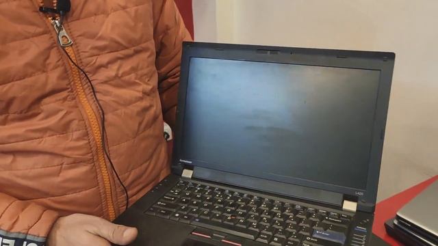 CHEAP PRICE LAPTOP COD ONLY 699 Laptop Warehouse In Delhi | Macbook, Dell, HP, Lenevo Laptop Sale