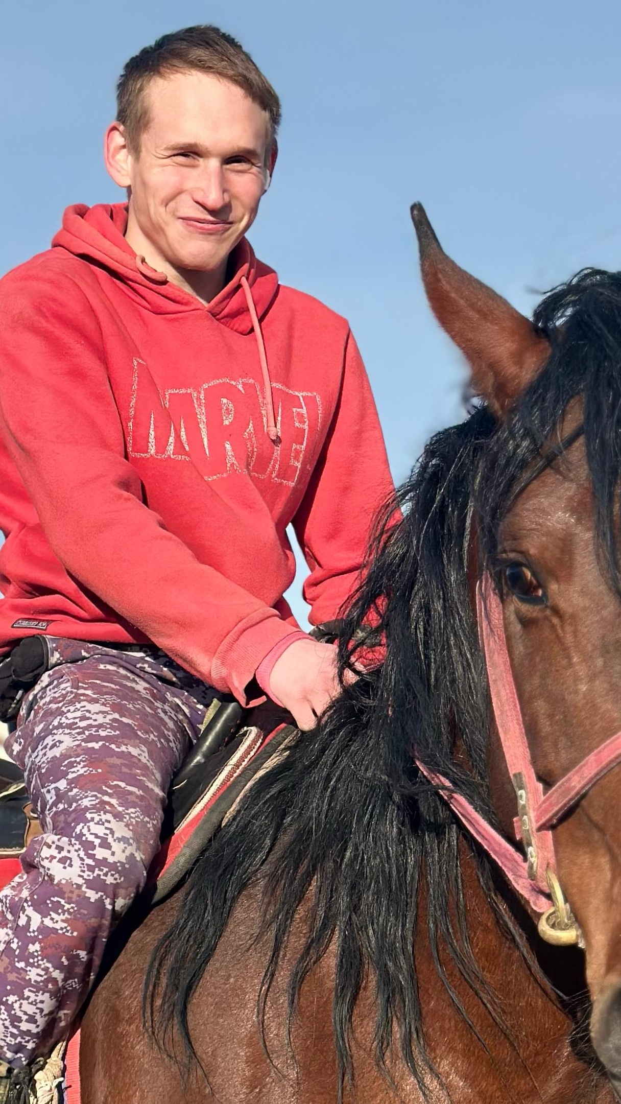 Aa26c7907bb0f19425405b9759a428c4