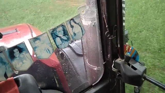 Ружаны Агро внезапно начался дождик.