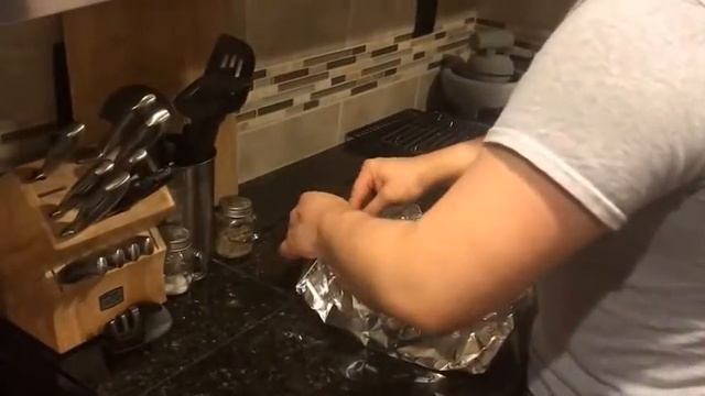 Elyrian Cuisine Episode 1: Glory of Luna Cheesecake