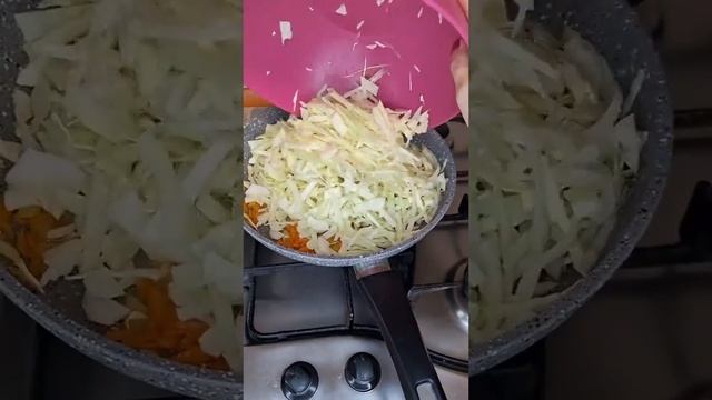 Ленивые голубцы в томатно сметанном соусе 💙💛