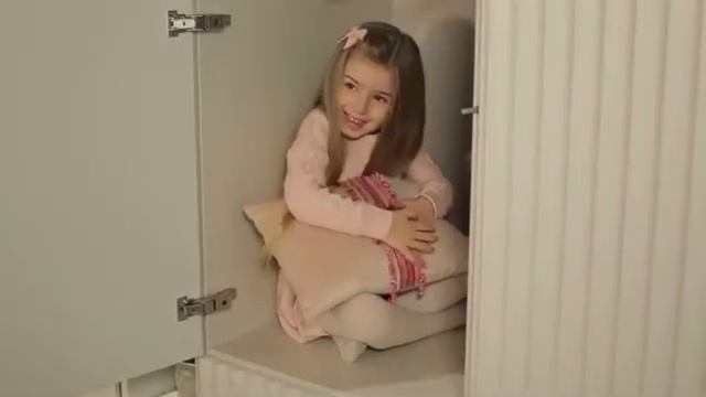 Тихонова Юля съёмка в рекламе для Atelier Lilu