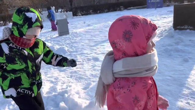 Снег и лёд в Москве зимняя прогулка в Музеоне