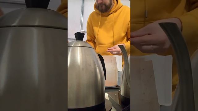 ГАЛАРАСТВОР.СВАРЩИЦА ЕКАТЕРИНА.УРАЛЬСКИЙ КОФЕЙНЫЙ ФЕСТИВАЛЬ 2024. @toniguitarcoffee