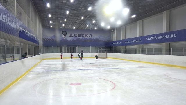 Тренировка на силовое катание Проработка внутреннего и внешнего ребра. Влюбляем детей в хоккей❤️