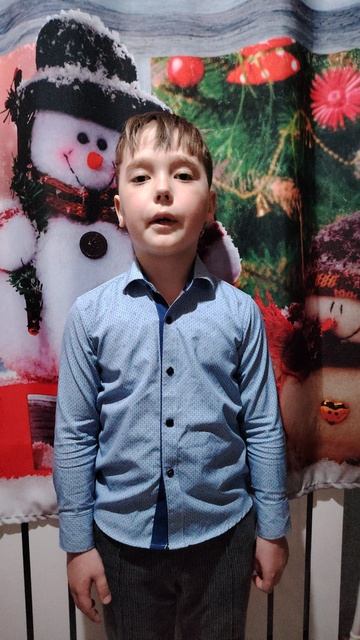 Юрий Коринец «Неизвестный солдат», читает Мамонтов Андрей