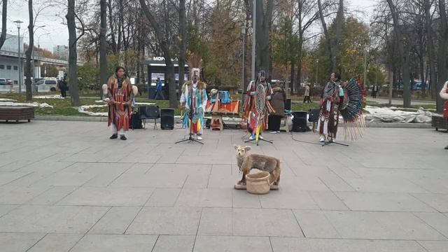 Индейцы в Москве смотрите видео каждый день, Санбой тв Екатеринбург. Москва Россия.Сочи
