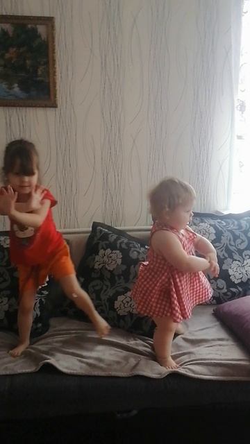 VID_20250426_181930.mp4