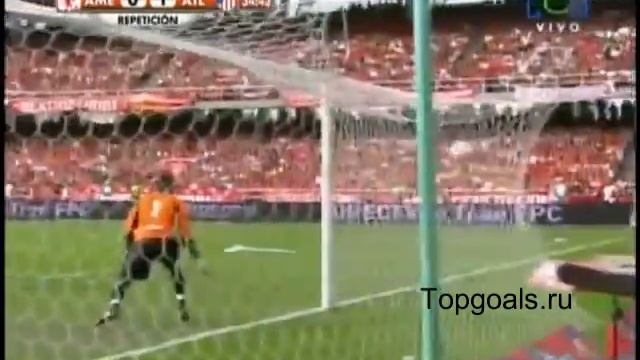 Шикарный гол Фалькао ножницами
