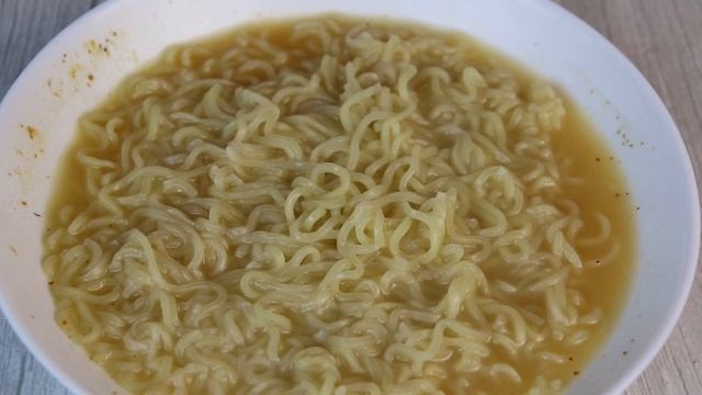 ВЕЛИКОЕ КуЛИНАРНОЕ ПУТЕШЕСТВИЕ! Острые перцы пробуют дошики из Египта.