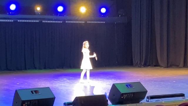 Маша Русанова. песня