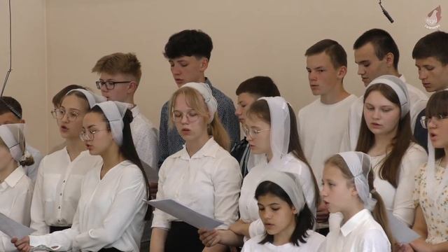 Я верю в Иисуса, Он цель моей жизни и свет...