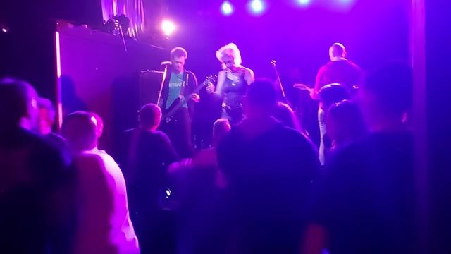 Трансильвания энд зэ Бандерлогс. Солнце в облаках.