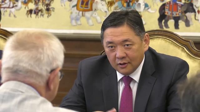 ОХУ-ын парламентын төлөөлөгчдийг хүлээн авч уулзлаа