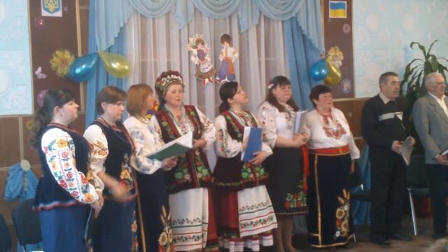 Стоїть гора високая