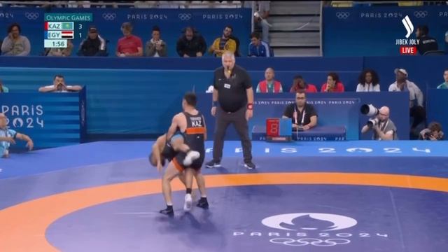 НҰРСҰЛТАН ТҰРСЫНОВ ОЛИМПИАДАНЫҢ ШИРЕК ФИНАЛЫНДА