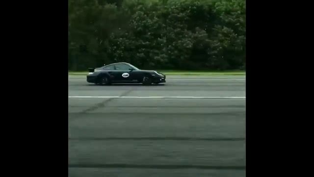 ESMOTOR Porsche 997.2 Turbo S VS Lamborghini Aventador SV Decat
