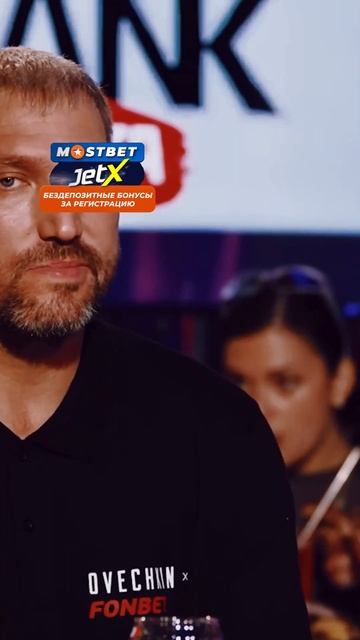 Александр Овечкин - когда побьет рекорды по шайбам  / интервью шоу Вопрос Ребром #shorts