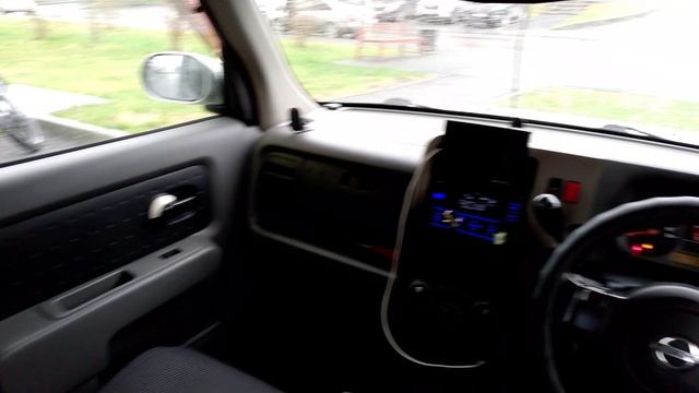 Ниссан куб 2002