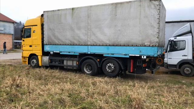شاصي طويل Mercedes Actros 2541 سنة الصنع 2008