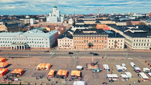 Рыночная площадь Kauppatori Хельсинки с дрона 27.04.25