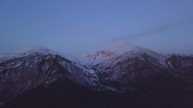 ГОРА ГОВЕРЛА 2061 M. УКРАЇНА