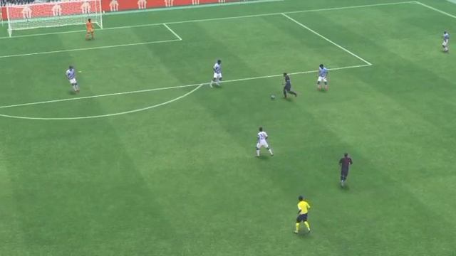 гол ножницами за левандовского