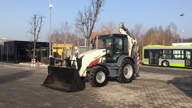 Terex TLB 890