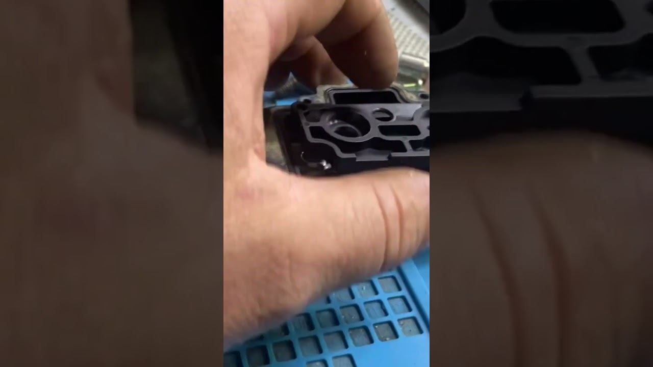 Если лебедка работает в одну сторону. Виноват саленойд!