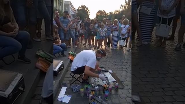Картины написанны балончиком