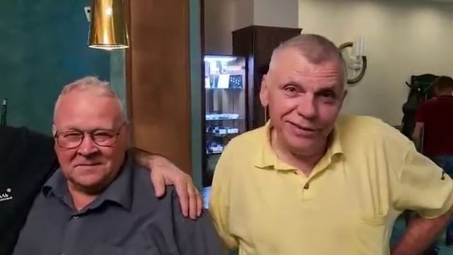 От игроков - зрителям Золотой Лиги.