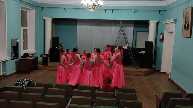 Святковий вальс