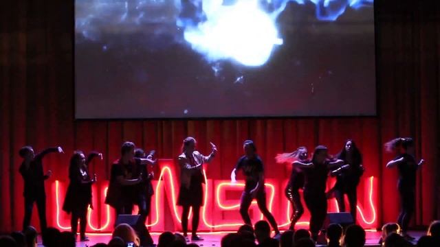 Univision | Танец открытия 2018