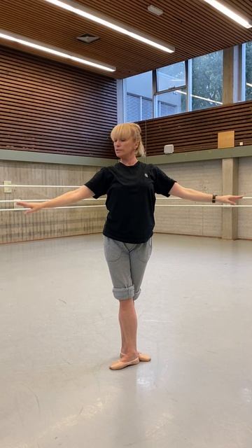 I-port De Brass ( з правої ноги)